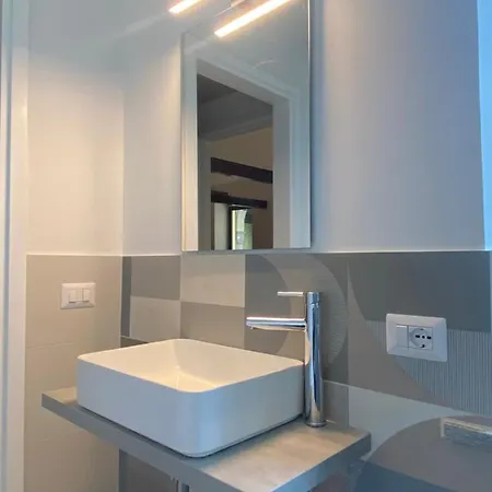 Apartment Center One By Cinelli *