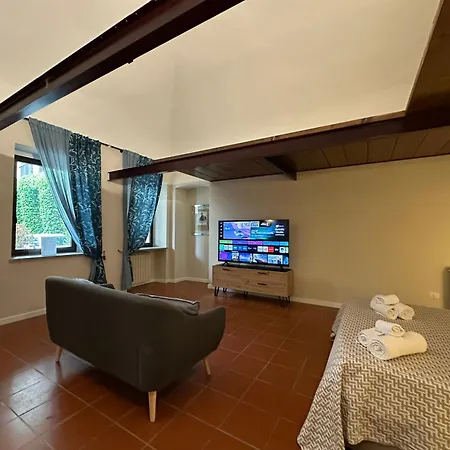 Center One - Loft Ampio In Centro Storico - Tv 75