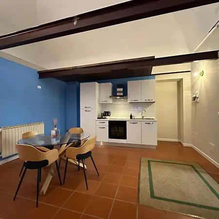 Daire Center One - Loft Ampio In Centro Storico - Tv 75